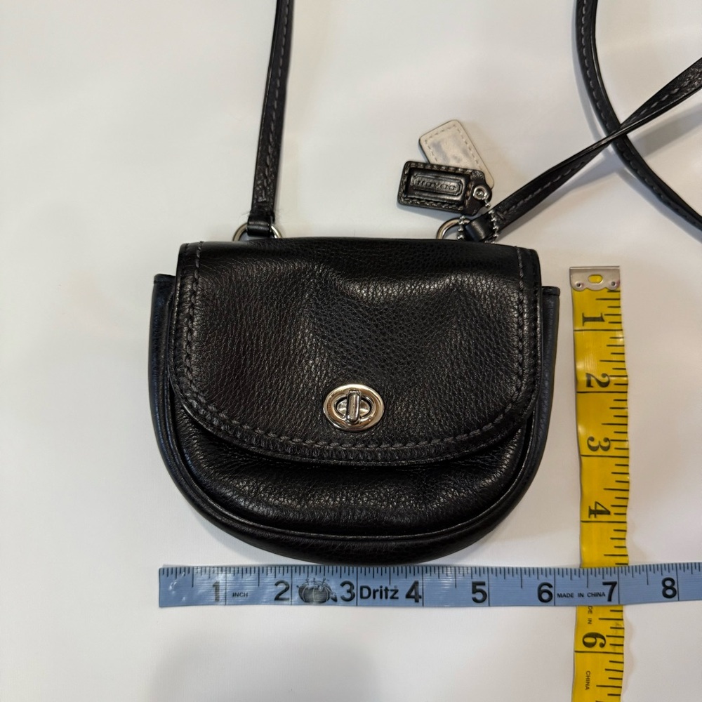 Coach Vintage Classic Black Leather Crossbody mini Bag silver turn lock - Picture 6 of 10